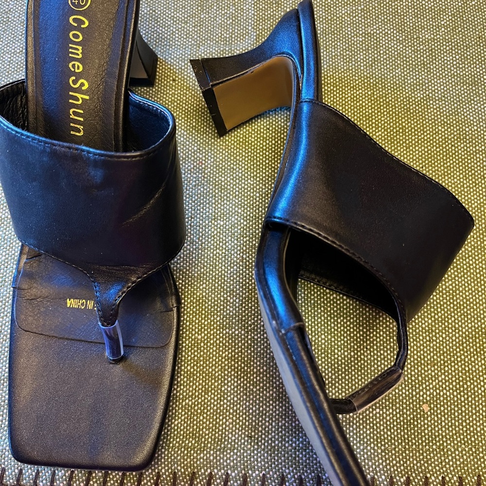 Thong Sandals